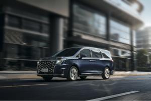 再获安全权威认证，瑞风RF8打造电混MPV安全新标杆