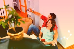 外汇局：2021年银行结汇25616亿美元