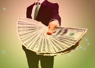 俄卫星碎片刚飞过，美火箭残骸又来袭，国际空间站一月内两度遇险！